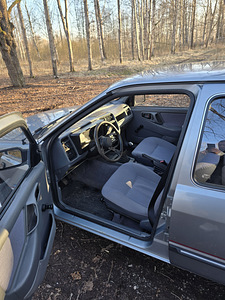 Ford sierra (9 foto / 9)