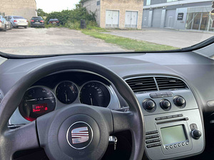 SEAT TOLEDO (9 фото из 11)