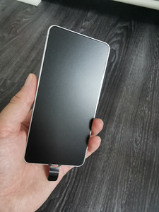 Uus samsung s26+ 256gb valge (1 foto / 2)