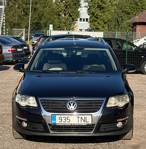VOLKSWAGEN PASSAT VARIANT (1 foto / 8)