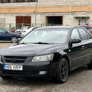 HYUNDAI SONATA
