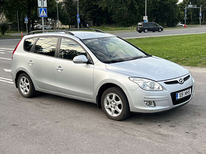 HYUNDAI I 30 CW (2 фото из 10)