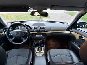 Mercedes Benz W211 (6 foto / 7)