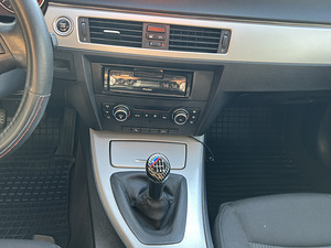 BMW E90, 2.0d (9 foto / 14)