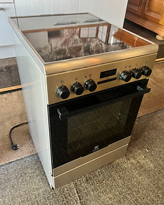 Плита Electrolux (1 фото из 2)