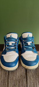 Tossud 39 Air Jordan Nike Low nahast (2 foto / 6)