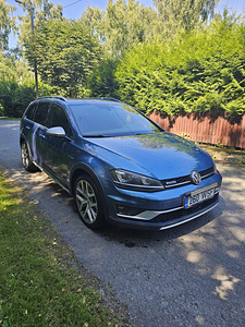 Volkswagen Golf Alltrack 4-Motion (4 фото из 10)