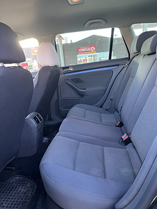 Müüa Volkswagen Golf (13 foto / 15)