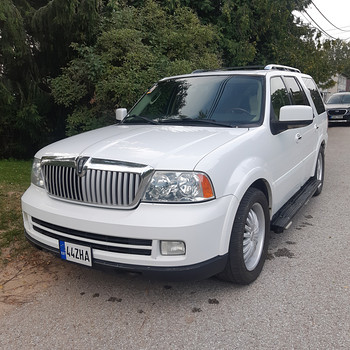 Lincoln Navigator