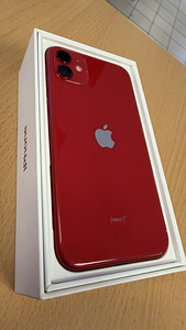 Apple iPhone 11 128Gb Red v heas korras (1 foto / 4)