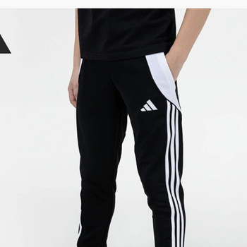 Новые спортивные штаны Adidas 176 см