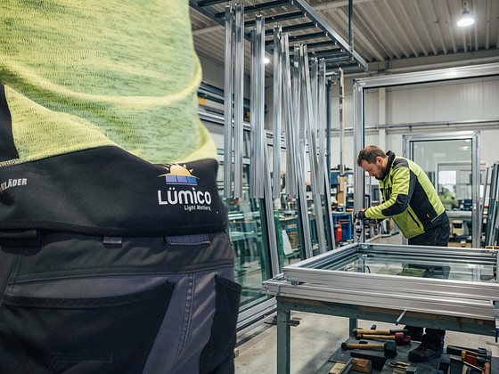 Otsime tootmistöötajat alumiiniumakende ja -uste valmista