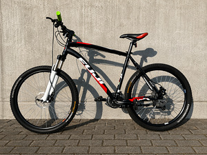 Велосипед Fuji Nevada MTB 26" | Shimano XT/Deore | M/L (1 фото из 9)
