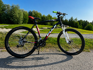 Велосипед Fuji Nevada MTB 26" | Shimano XT/Deore | M/L (2 фото из 9)