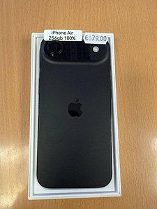 Apple iPhone Air 256Gb Black v heas korras (1 foto / 1)