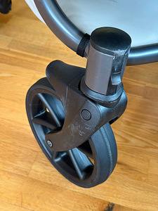 Lastekäru Tutis Uno 5+ (10 foto / 10)