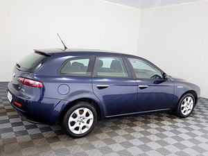 Alfa Romeo 159 Sport 1.9 JTD 110kW (3 фото из 7)