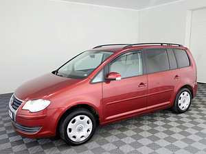 Volkswagen Touran Comfortline Facelift 1.9 TDI 77kW (2 фото из 7)