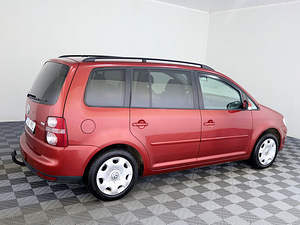 Volkswagen Touran Comfortline Facelift 1.9 TDI 77kW (3 фото из 7)