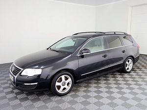 Volkswagen Passat Comfortline 2.0 110kW (2 foto / 7)