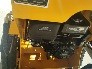 Minilaadur, laadur SL360 (6 foto / 6)