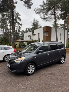 Autode rent. Autode laenutus. Liikuri 7 Lasnamäe (7 foto / 9)