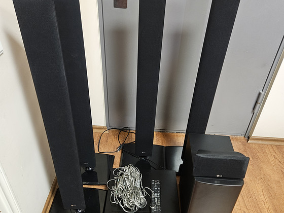 LG HT805 DVD Receiver (HT805TH) on 5.1-kanaliline kodukino