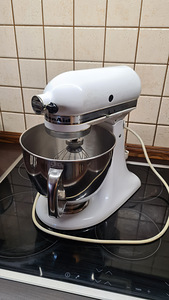 KitchenAid планетарный миксер 5KSM150PSEWH (3 фото из 7)
