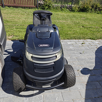 Трактор газонокосилка Alpina SDS 98 Hydro