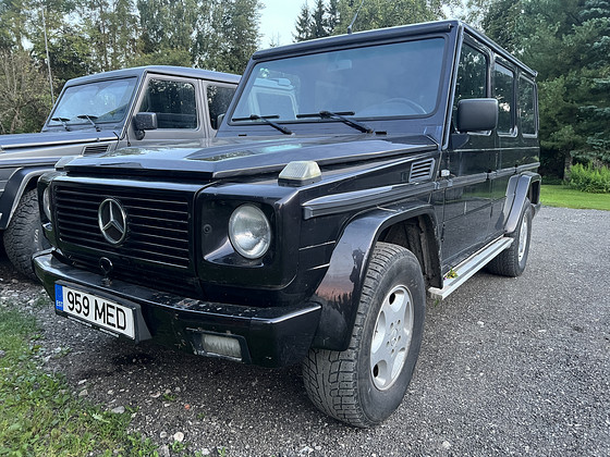 Mercedes-Benz G300