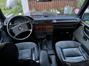 Mercedes-Benz G300 (5 фото из 7)