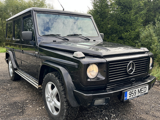 Mercedes-Benz G300