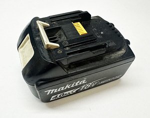 Aku Makita 18V 4.0Ah Li-ion (2 foto / 2)