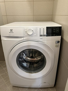 Pesumasin Elektrolux (1 foto / 3)
