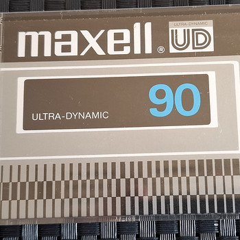 MAXELL UD I + MAXELL UD