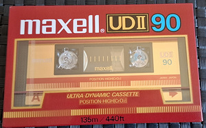 MAXELL UD II + MAXELL UL (1 foto / 4)