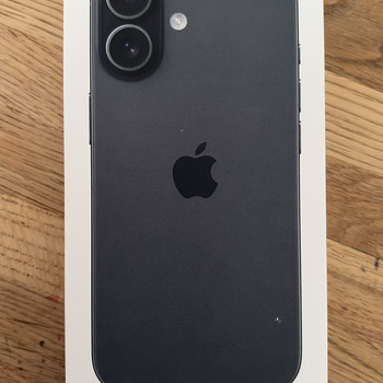 Apple iPhone 17 256 ГБ Dark Blue