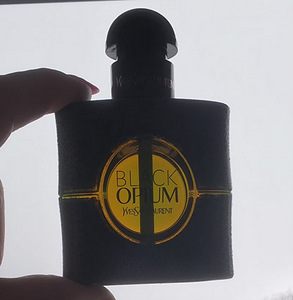 Yves Saint Laurent Black Opium Illicit Green Eau de Parfum, (2 foto / 3)