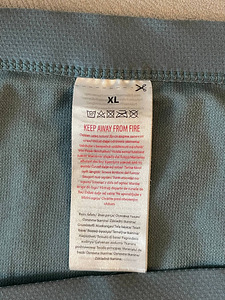Universaalset khaki/oliivirohelist värvi bikiinipüksid (2 foto / 2)