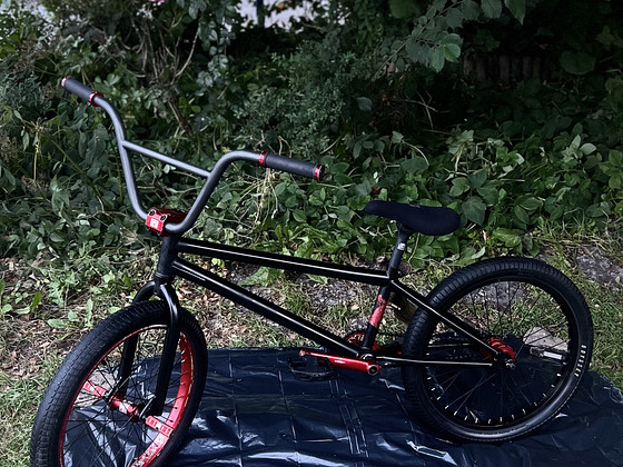 BMX Black Label