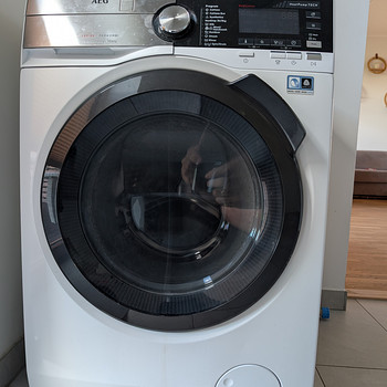 Продаётся стирально-сушильная машина AEG 9000 Series ÖKOKomb