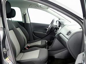 Volkswagen Polo Comfortline 1.2 51kW (6 foto / 7)