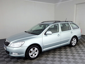 Skoda Octavia Comfortline Facelift ATM 1.4 90kW (2 фото из 7)
