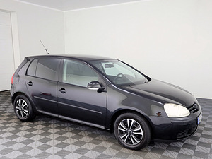 Volkswagen Golf Comfortline ATM 1.6 85kW (1 foto / 7)