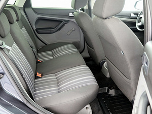 Ford Focus Comfort LPG ATM 1.6 74kW (7 foto / 7)