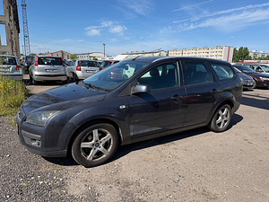 Ford Focus Turnier 1.8 95kW (2 foto / 7)