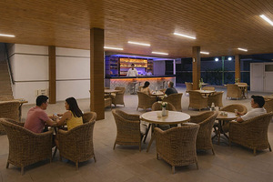 OJI BEACH HOTEL (9 фото из 10)