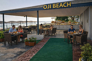 OJI BEACH HOTEL (10 фото из 10)