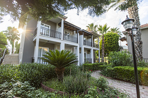 MIR AMOR GARDEN RESORT HOTEL (5 foto / 10)