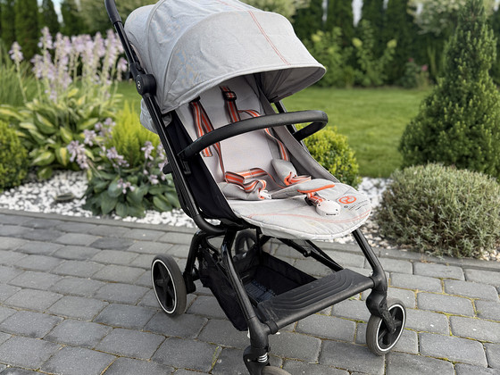 Прогулочная коляска Cybex Eezy S